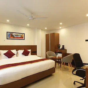 3* Hotel Palakunnel Residency